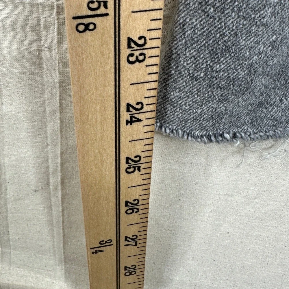 LOFT‎ Women's Gray The Kick Crop Denim Jeans Pants Size 12 / 31
